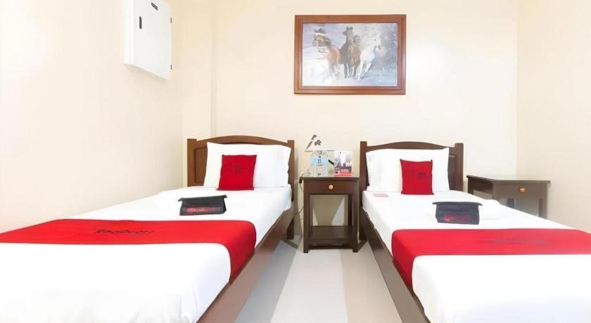 Dino Residences Dumaguete City Экстерьер фото