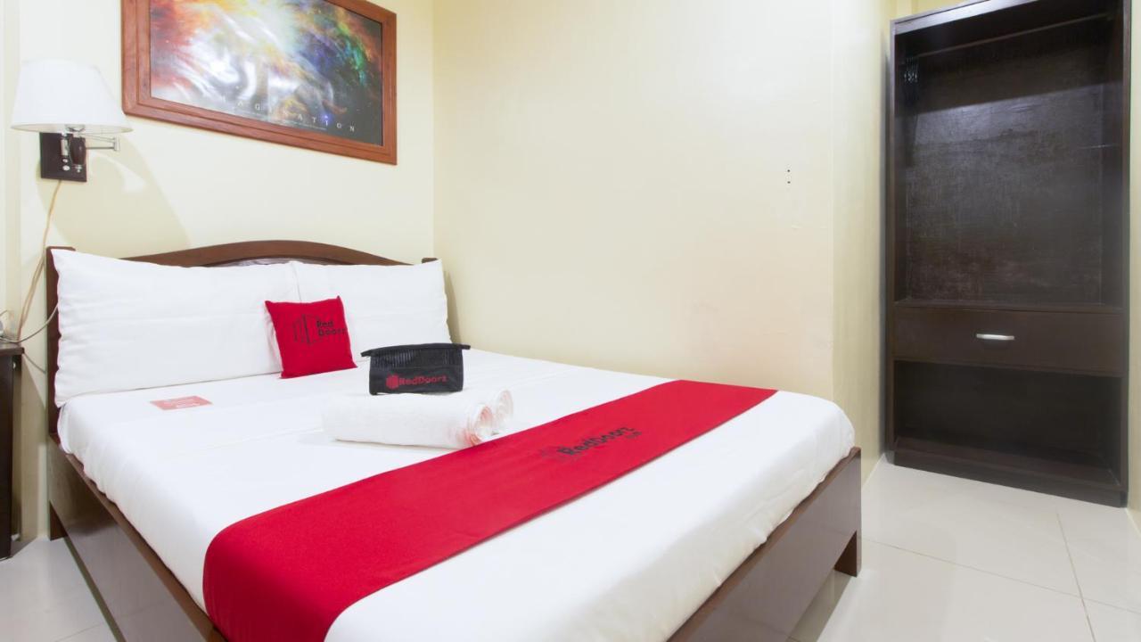 Dino Residences Dumaguete City Экстерьер фото